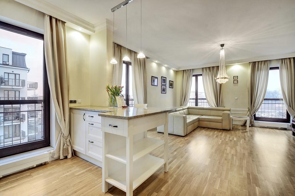 Gdansk Apartamenty Szafarnia Bilik gambar