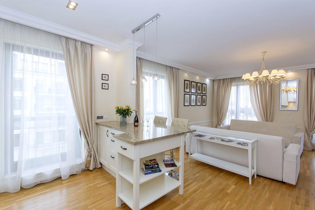 Gdansk Apartamenty Szafarnia Luaran gambar